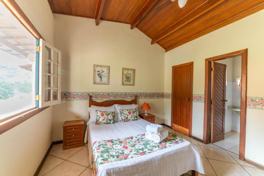 Hotel Fazenda Santa Helena Simão Pereira Dış mekan fotoğraf